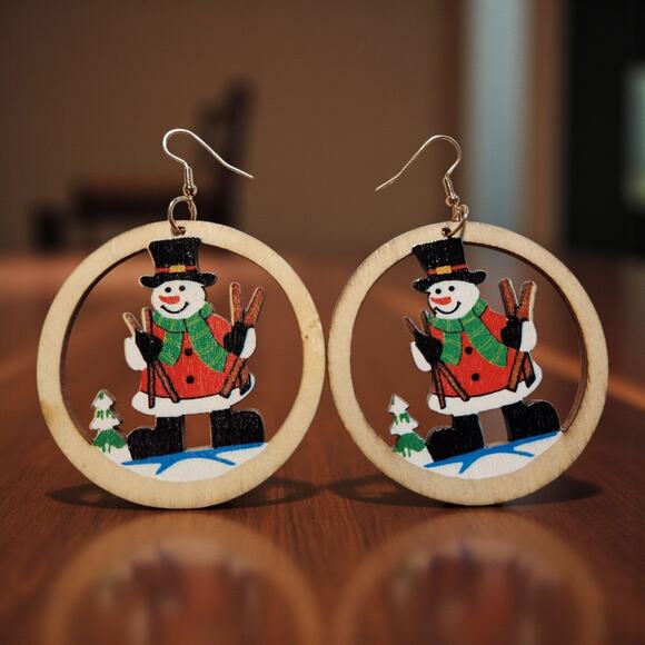 Round Wood Snowman Earrings Christmas Holiday Lightweight 2.3x3.2" - Picture 5 of 8